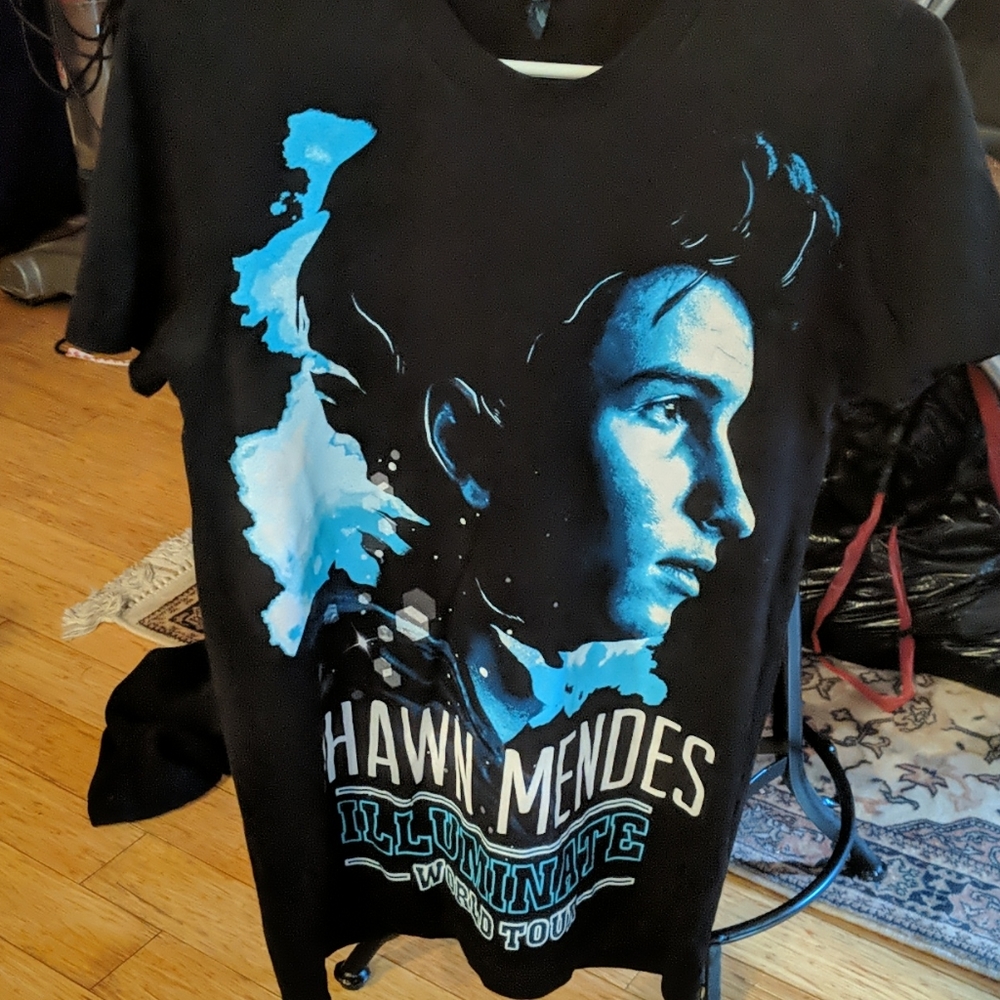 Shawn Mendez Illuminate World Tour Tee